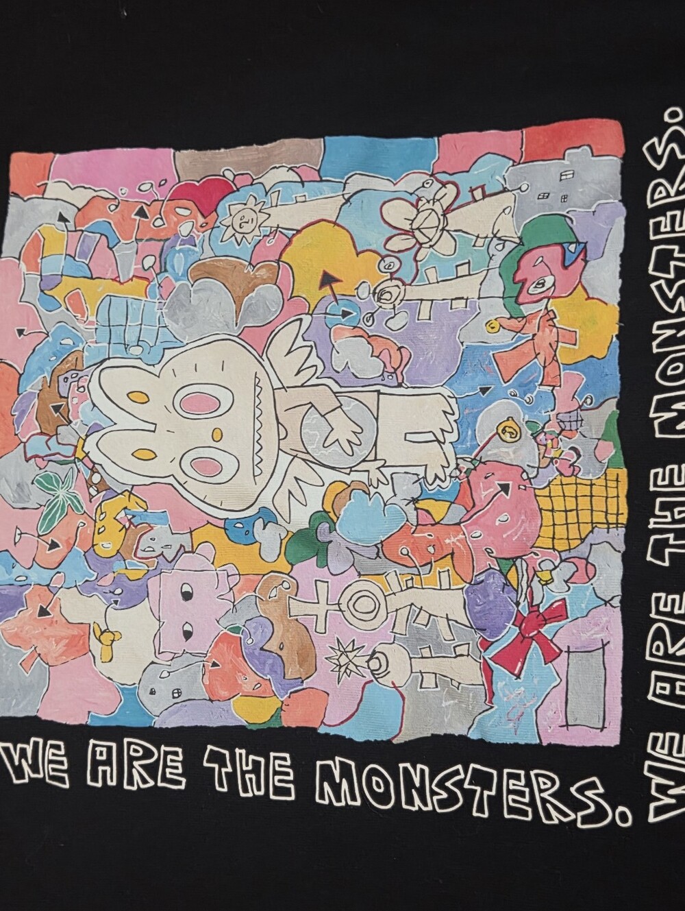 Uniqlo x POP MART UT T-Shirt THE MONSTERS LABUBU Black Japan Sz Medium Unisex - Picture 4 of 8